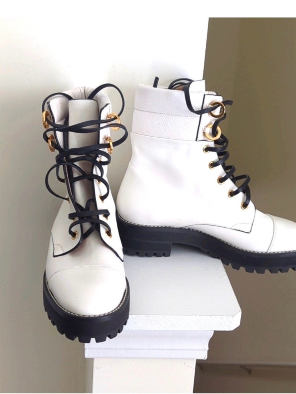 Stewart Whitman A412338 White Combat Boots Sz 5 (35.5)